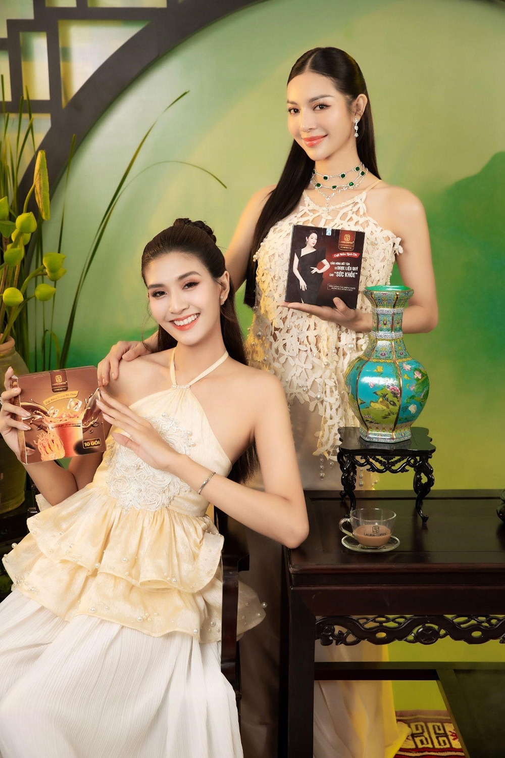 laura coffee - ca phe hoa hau - dau tu hoanh trang chao don thi sinh miss grand vietnam 2004 hinh anh 4