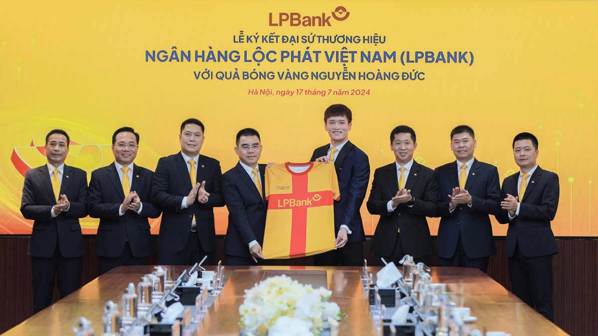 qua bong vang hoang Duc duoc lua chon lam Dai su thuong hieu ngan hang lpbank hinh anh 3