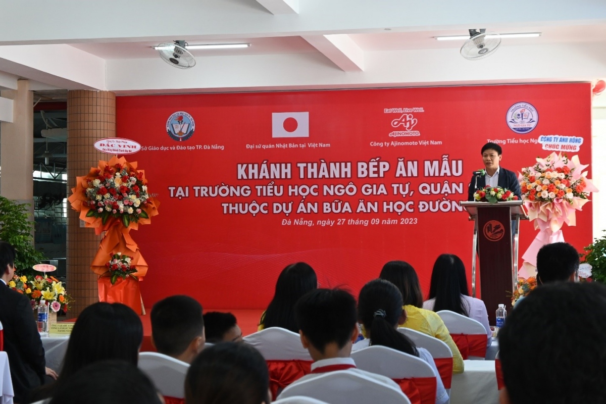 hoc sinh truong ngo gia tu Da nang duoc chinh phu nhat ban tai tro bep an mau hinh anh 3